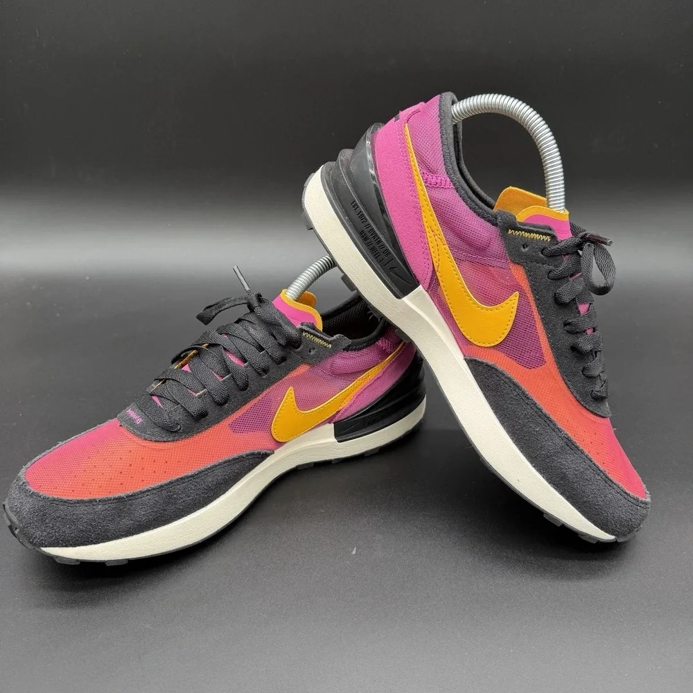 Nike‎ Waffle One Fuchsia Athletic Sneakers Running Shoe DC0481-600 Youth Size 7Y